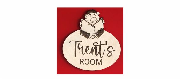 PERSONALISED TIMBER CHARACTER ROOM PLAQUE